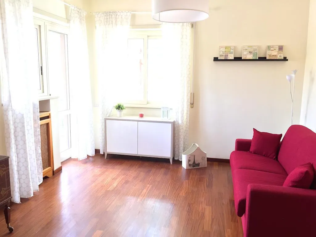Casa vacanze Roma Suite Cinecittà